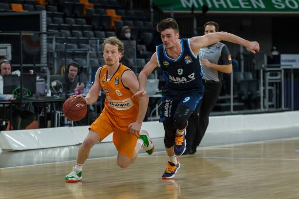 明年3月回 明年3月回