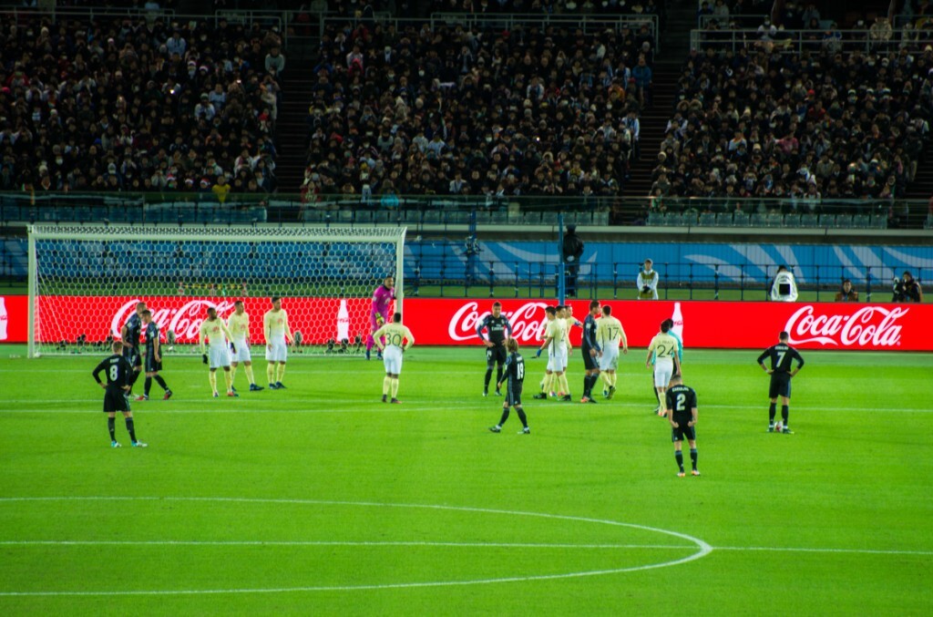 依旧保持传 依旧保持传